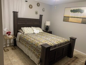 3 soverom, strykejern/-brett, wi-fi (inkludert) og sengetøy