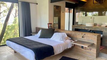 1 bedroom, iron/ironing board, Internet, bed sheets