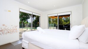 4 Schlafzimmer, Schreibtisch, kostenloses WLAN, Bettwäsche