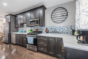 Microwave, oven, stovetop, dishwasher