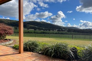 Property grounds - Vista 2 drop the bags and look at the view (Yarra Junction)