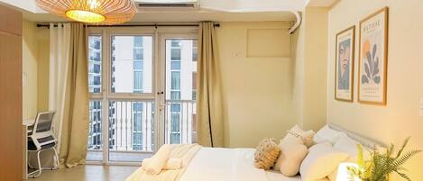 1 bedroom, iron/ironing board, WiFi, bed sheets