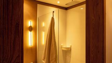 Shower, towels, soap, shampoo