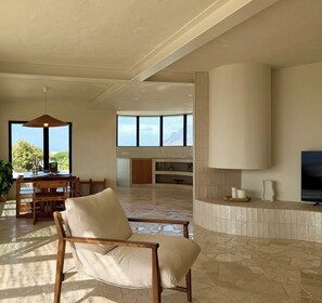 Imagen sin descripción, 4 de 42, botón