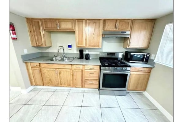 Micro-ondas, fogão, cooktop
