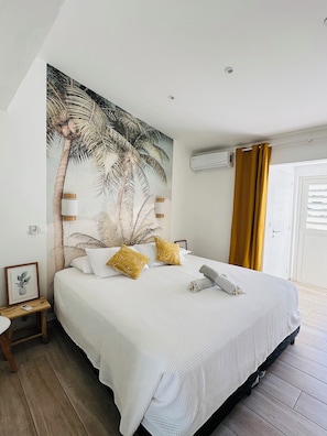 1 bedroom, iron/ironing board, travel cot, WiFi