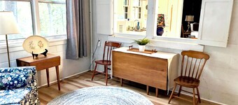  Rustic, yet cozy 4 bedroom house minutes from Longwood and Hampden-Sydney