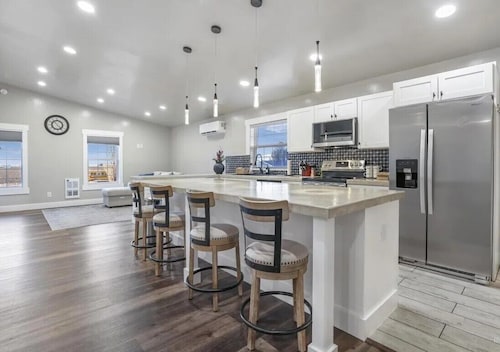 A Luxury Renovated Loft in SE Burley