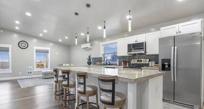 A Luxury Renovated Loft in SE Burley