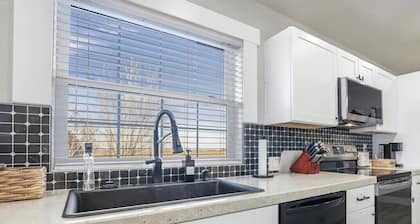 A Luxury Renovated Loft in SE Burley