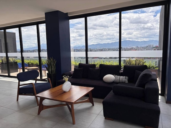 Living area - Modern and Cozy Apartment - Close to the Airport (Ciudad de Guatemala)