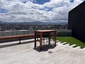 Outdoor dining - Modern and Cozy Apartment - Close to the Airport (Ciudad de Guatemala)