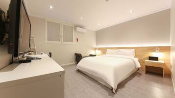 Deluxe Room, City View