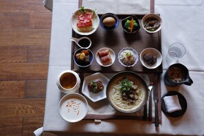 Gratis morgenmadsbuffet hver dag