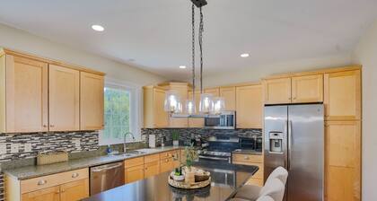 Spacious Family Friendly Royal Residence