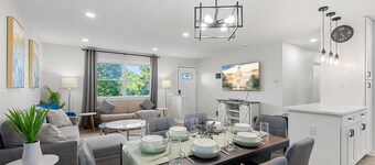 Upscale | Old Town Views | 3BD Lux