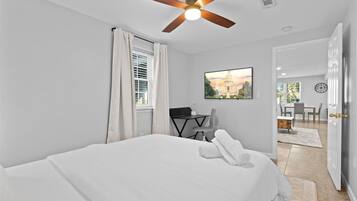 1 bedroom, iron/ironing board, free WiFi