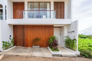 Front of property - Villa Carmel by Betterplace (Pecatu)
