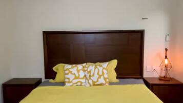 2 soveværelser, strygejern/strygebræt, Wi-Fi