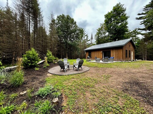 Cozy Cabin in the Northwoods-Everygreen Escape