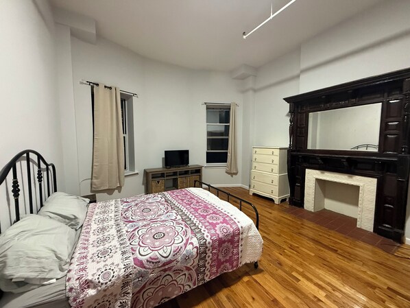 2 chambres, fer et planche à repasser, Wi-Fi, literie fournie