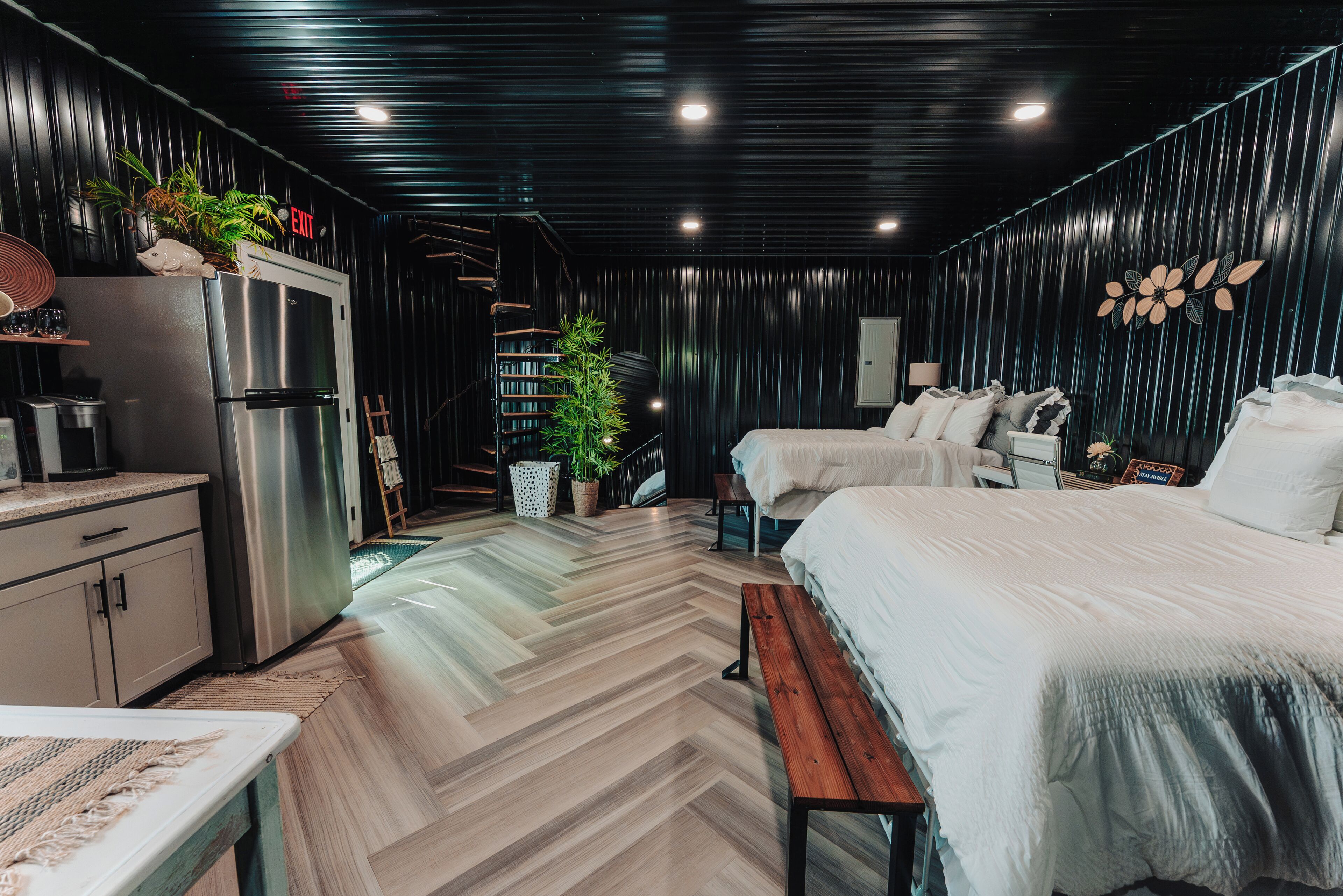 1 bedroom, desk, free WiFi, bed sheets