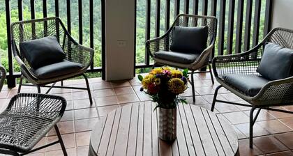 Villa Don David: Montaña, Piscina, BBQ, Wifi, Billar y Diversión.