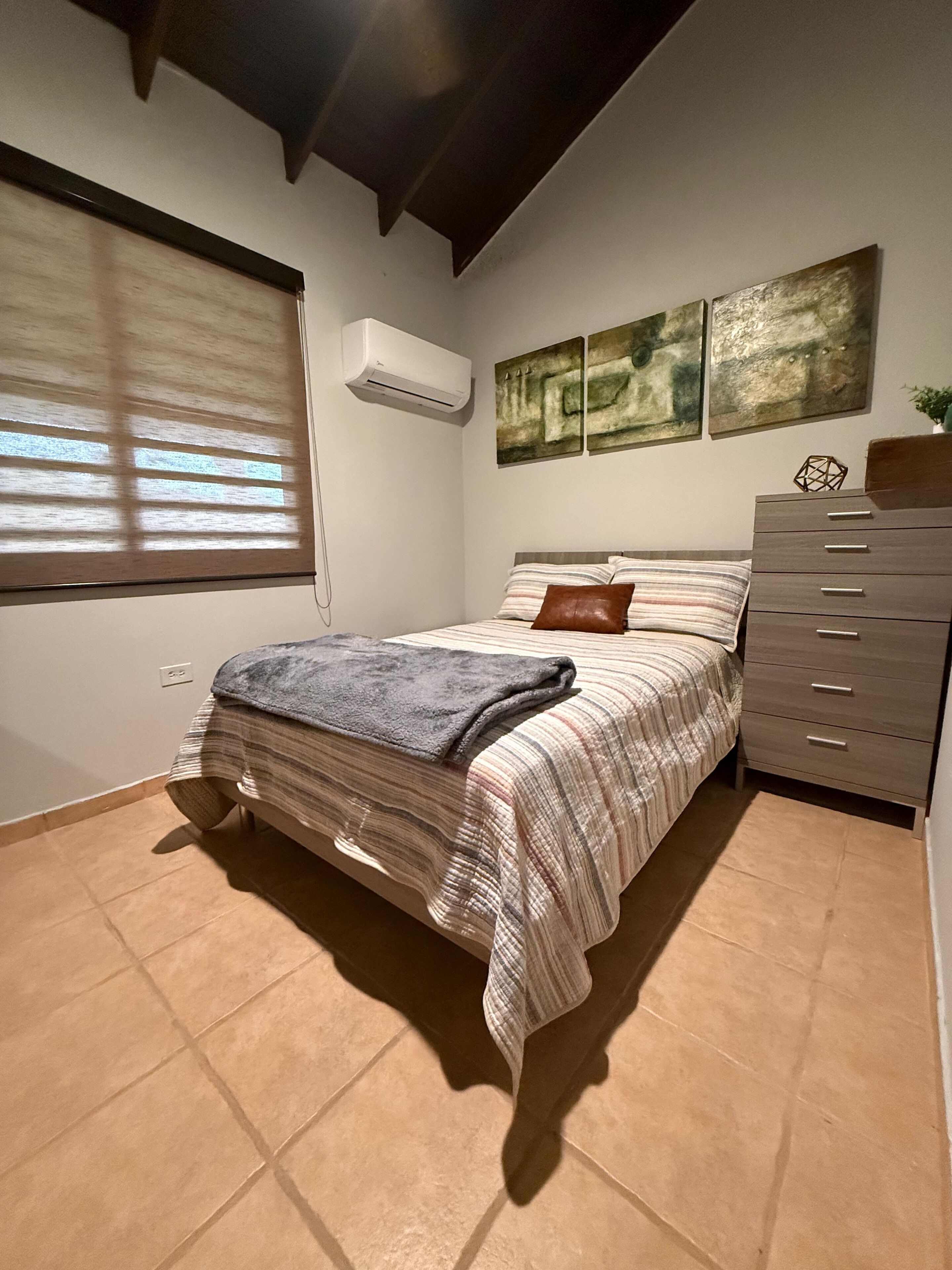 2 Schlafzimmer, Bügeleisen/Bügelbrett, Reisekinderbett, kostenloses WLAN