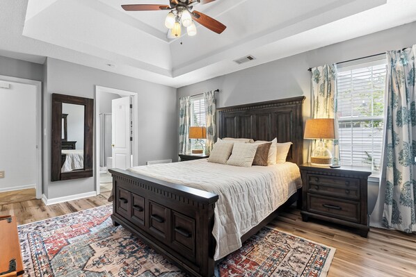 3 chambres, fer et planche à repasser, accès au Wi-Fi (inclus)