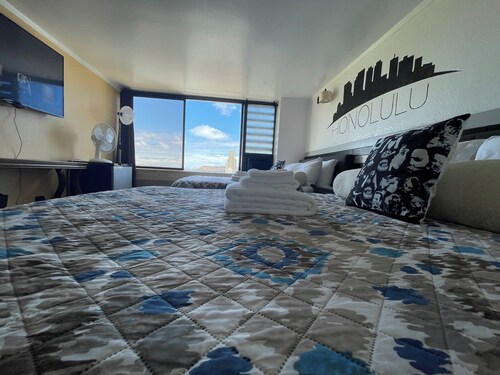 Rare 10mins 2Qn Beds Waikiki 4person