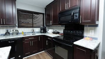 Microwave, stovetop, dishwasher