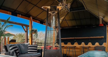 Cozy Safari Tent at Prairie Junction