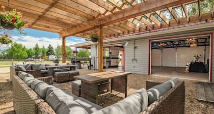 Cozy Safari Tent at Prairie Junction