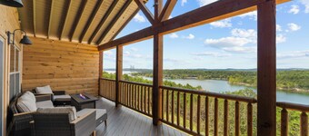 Table Rock Lake View Cabin with Firepit, Walking Trail & Free SDC Tickets
