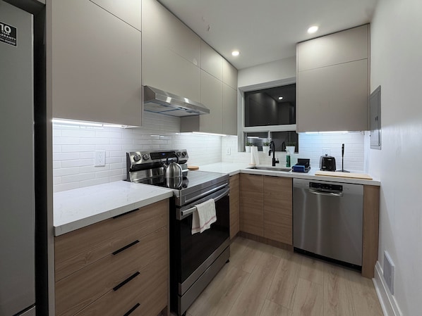 Microwave, oven, stovetop, dishwasher