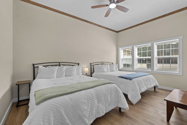 3 bedrooms, free WiFi, bed sheets