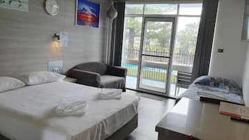 Desk, laptop workspace, iron/ironing board, free WiFi