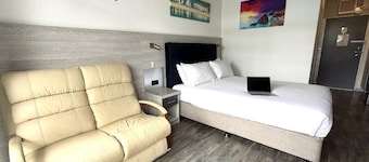 Le George Motel