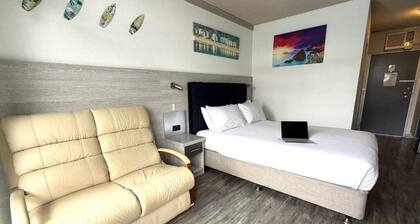 Le George Motel