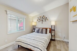 4 Schlafzimmer, Bügeleisen/Bügelbrett, Internetzugang, Bettwäsche