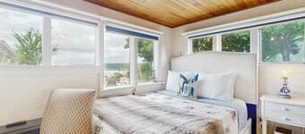 Whimsical 1940s waterview gem with sweeping sea views, wildlife, & near town