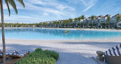 The Beach - Punta Cana City Place, private Jacuzzi and Beach, sleep 5, wifi ++✨