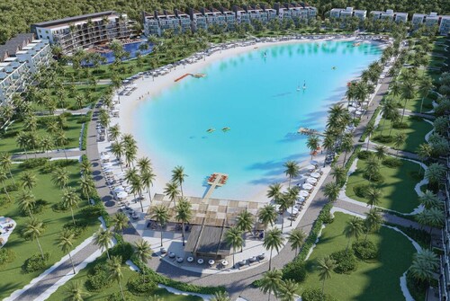 The Beach - Punta Cana City Place, private Jacuzzi and Beach, sleep 5, wifi ++✨