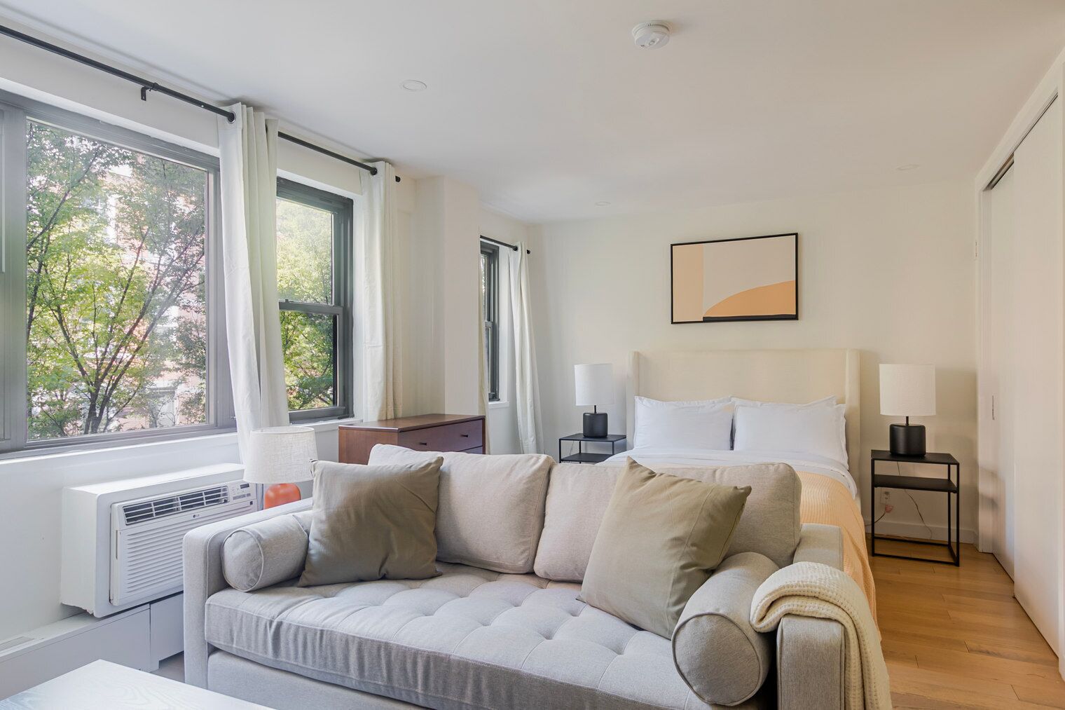 Fer et planche à repasser, Wi-Fi, draps fournis