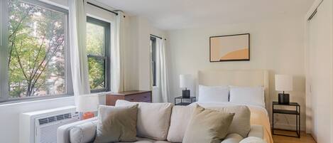 Fer et planche à repasser, Wi-Fi, draps fournis