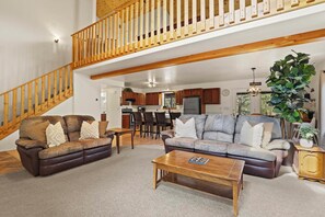 Smart TV, fireplace, computer monitors