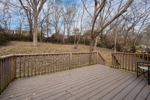 Terrace/patio - Game Room and Bunks, Sleeps 12, Near Downtown (Nashville)