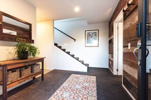 Unclassified image, 4 of 36, button