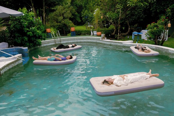 Piscine extérieure