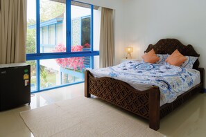 Villa, vistas a la piscina | Wifi gratis y ropa de cama